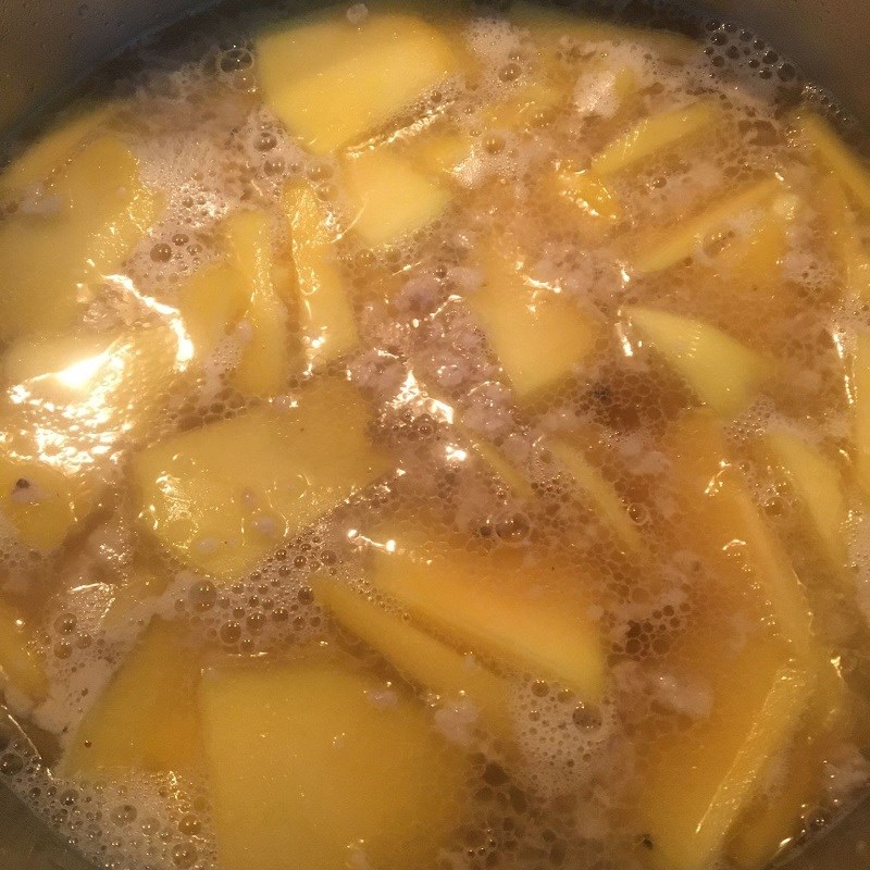 Bước 2 Nấu canh Canh đu đủ thịt bằm