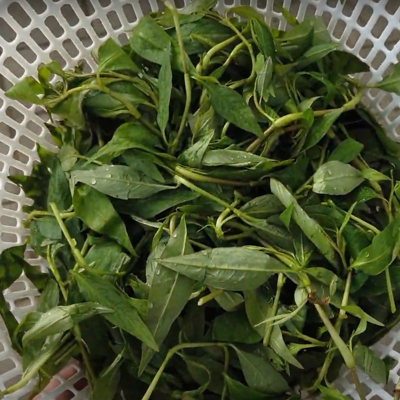 Bước 2 Sơ chế các nguyên liệu khác Ốc cà na hấp sả
