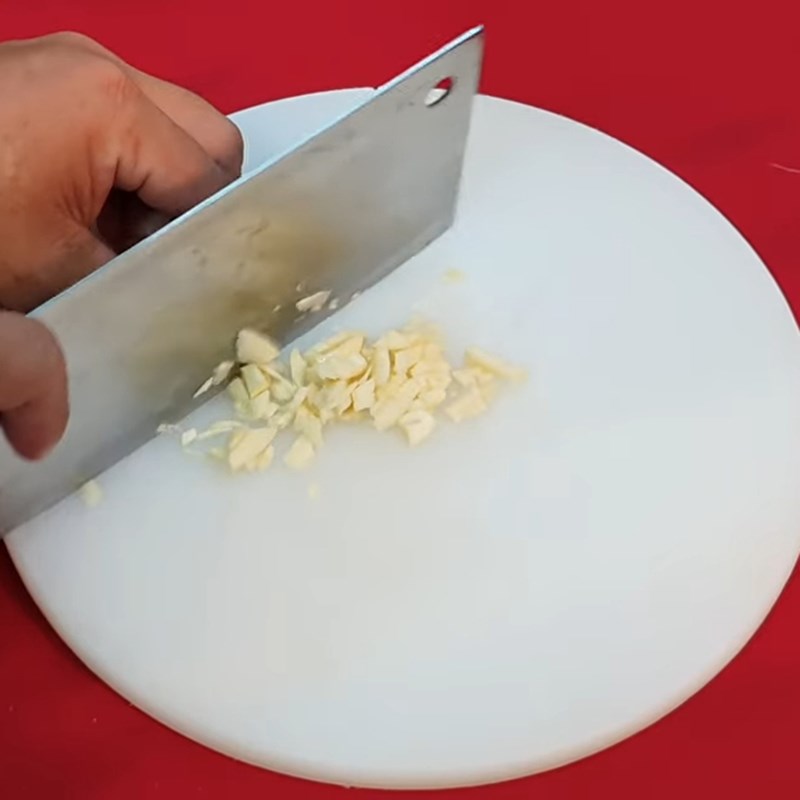 Bước 2 Sơ chế các nguyên liệu khác Nấm rơm xào thịt bò chay