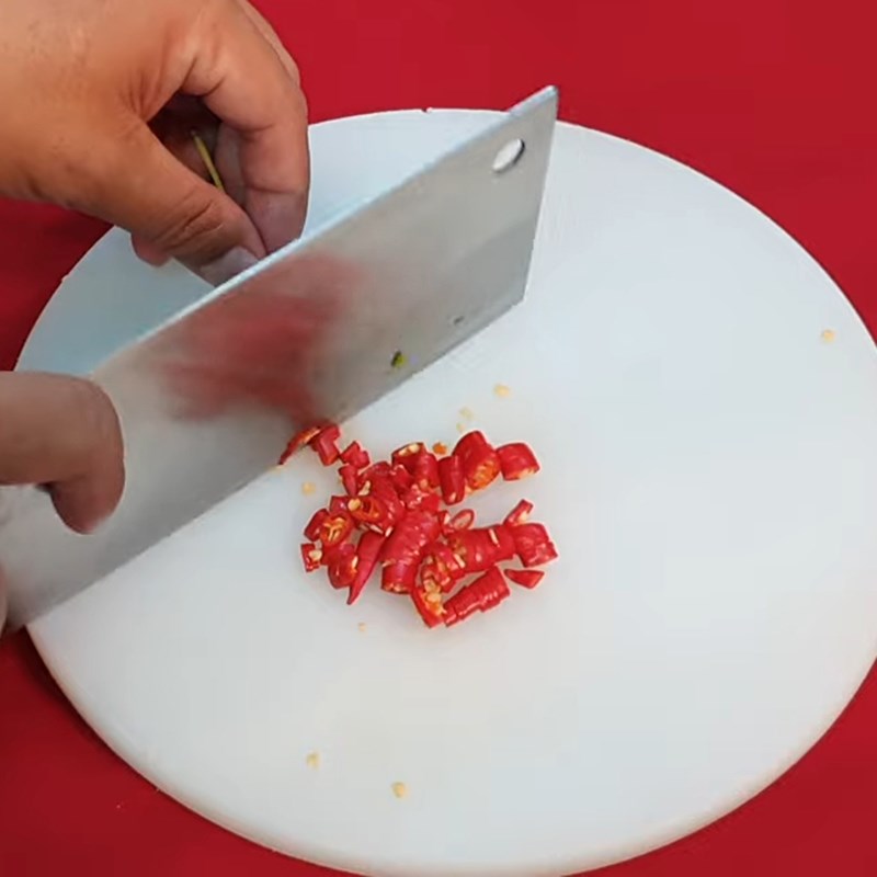 Bước 2 Sơ chế các nguyên liệu khác Nấm rơm xào thịt bò chay