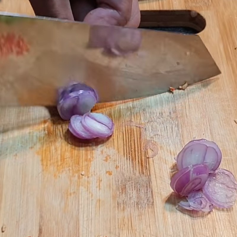 Bước 2 Sơ chế các nguyên liệu khác Bắp cải cuộn đậu hũ kho tiêu