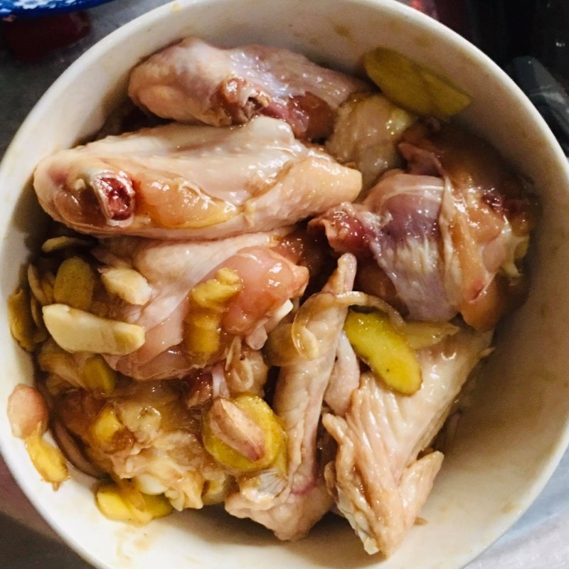 Bước 1 Sơ chế cánh gà Cánh gà chiên coca