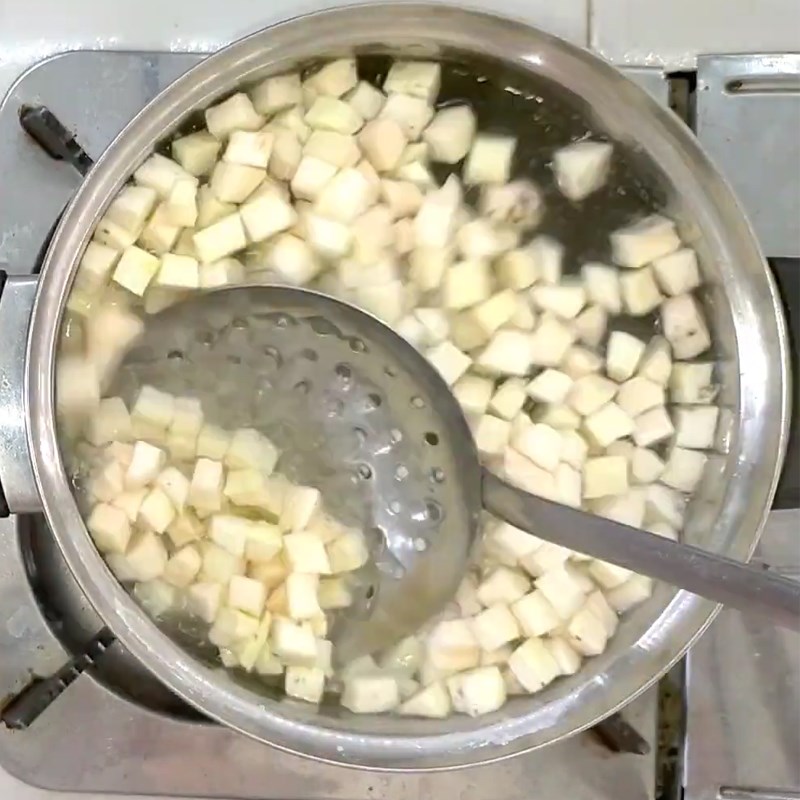 Bước 1 Sơ chế cùi bưởi Chè bưởi cốm lá dứa