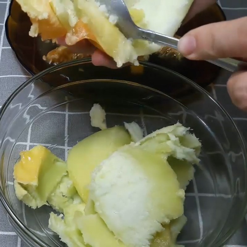 Bước 1 Sơ chế dưa gang Sinh tố dưa gang