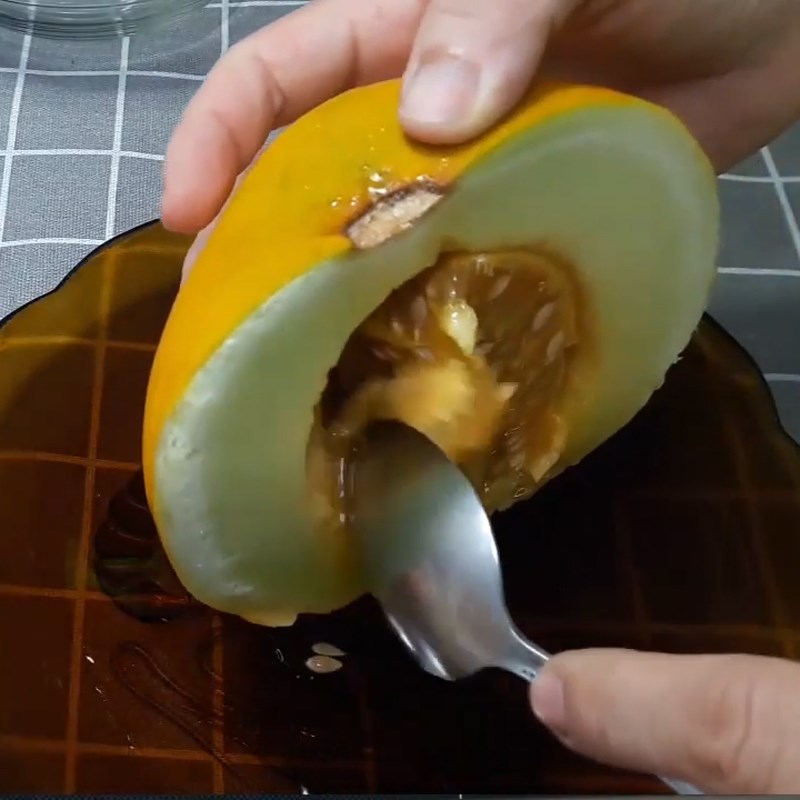 Bước 1 Sơ chế dưa gang Sinh tố dưa gang