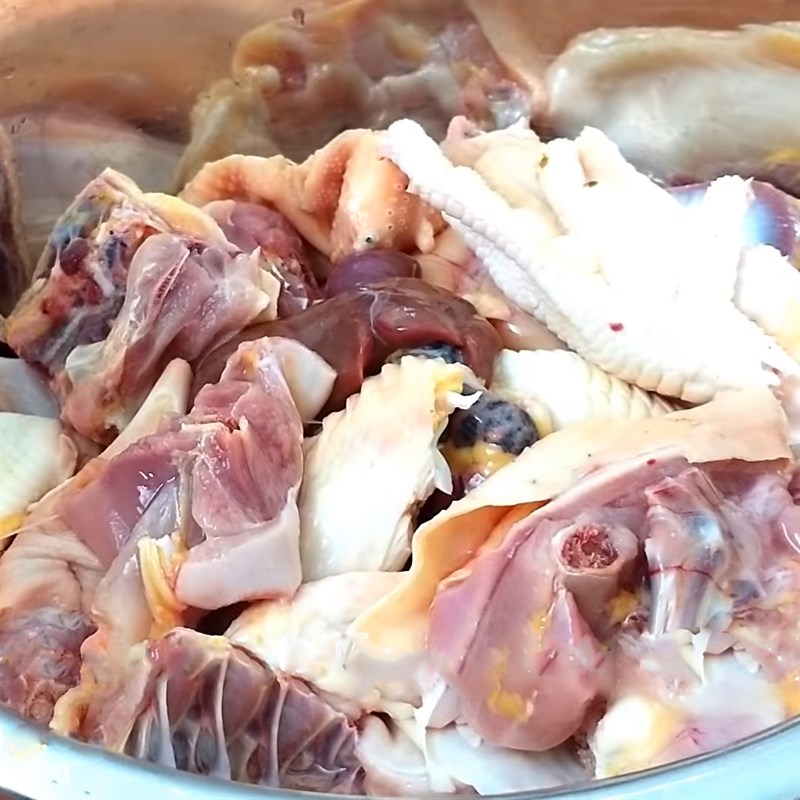 Bước 1 Sơ chế thịt gà Gà hầm sả đu đủ