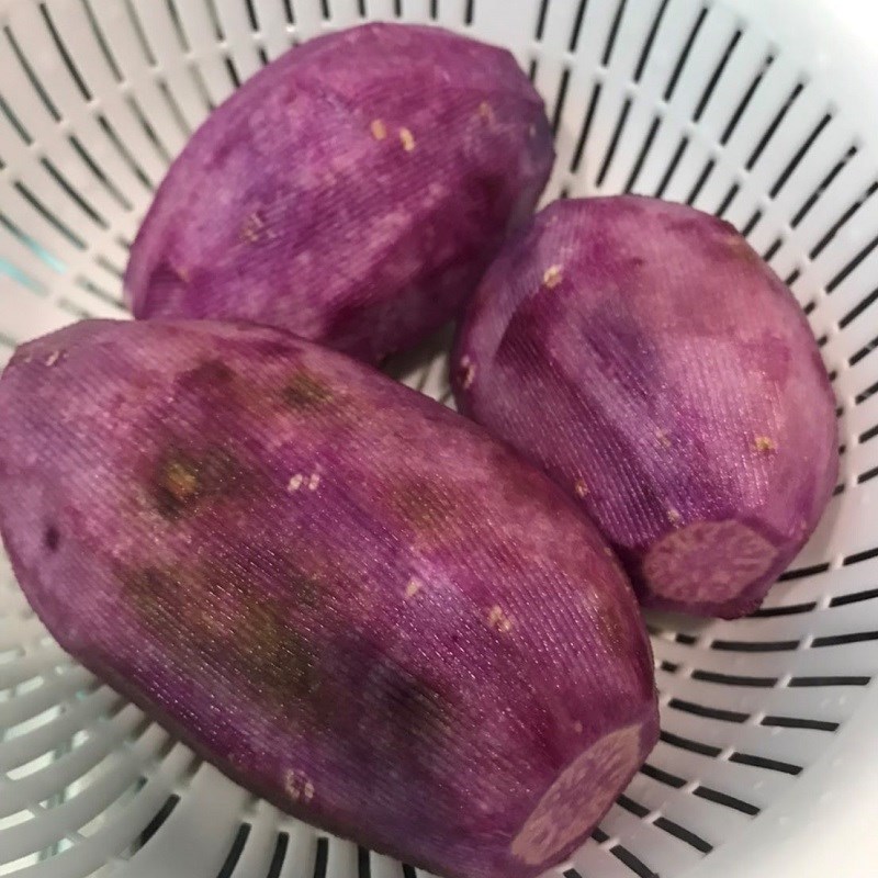 Bước 1 Sơ chế khoai lang tím Khoai lang tím chiên giòn