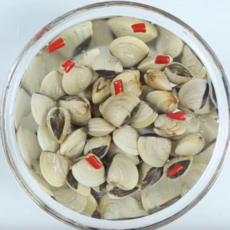 Bước 1 Sơ chế ngao Cháo ngao chuẩn xứ Nghệ