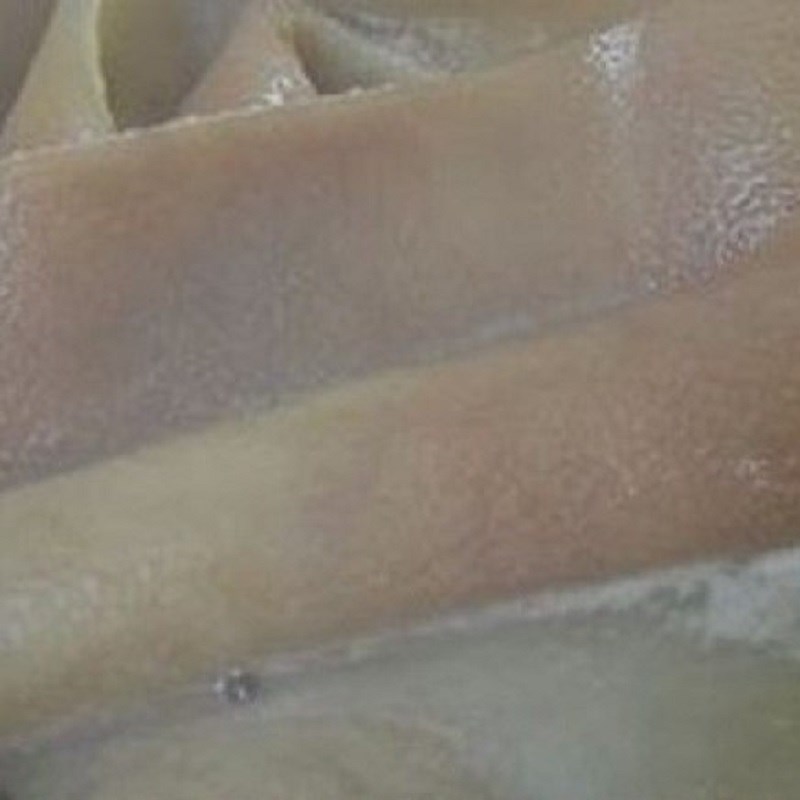 Bước 1 Sơ chế nguyên liệu Gà nấu đông với da heo