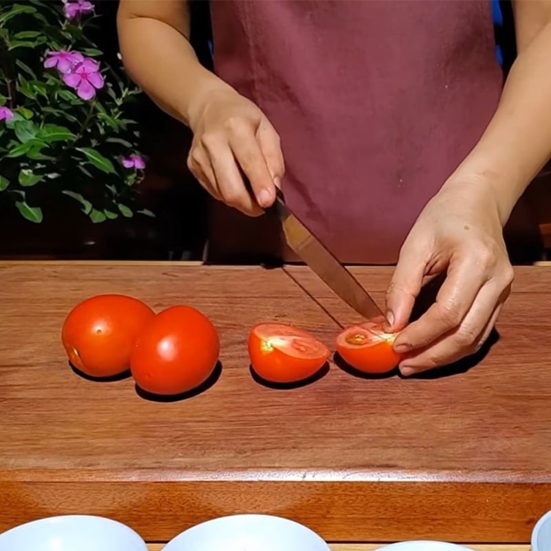 Bước 1 Sơ chế nguyên liệu Cá bạc má nấu ngót