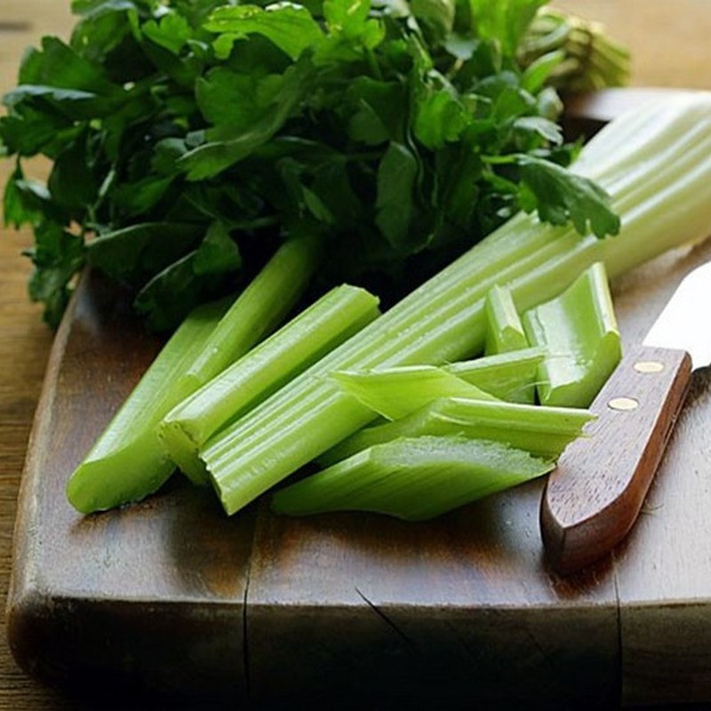 Bước 1 Sơ chế nguyên liệu Nước ép cần tây dưa leo mật ong