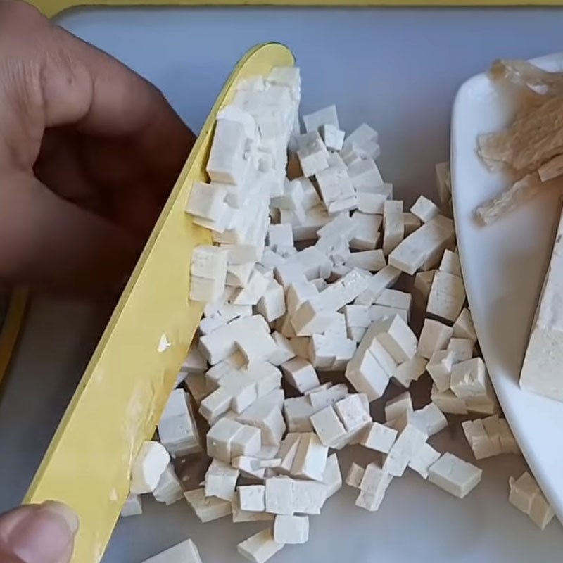 Bước 1 Sơ chế nguyên liệu Bánh tráng nướng chay