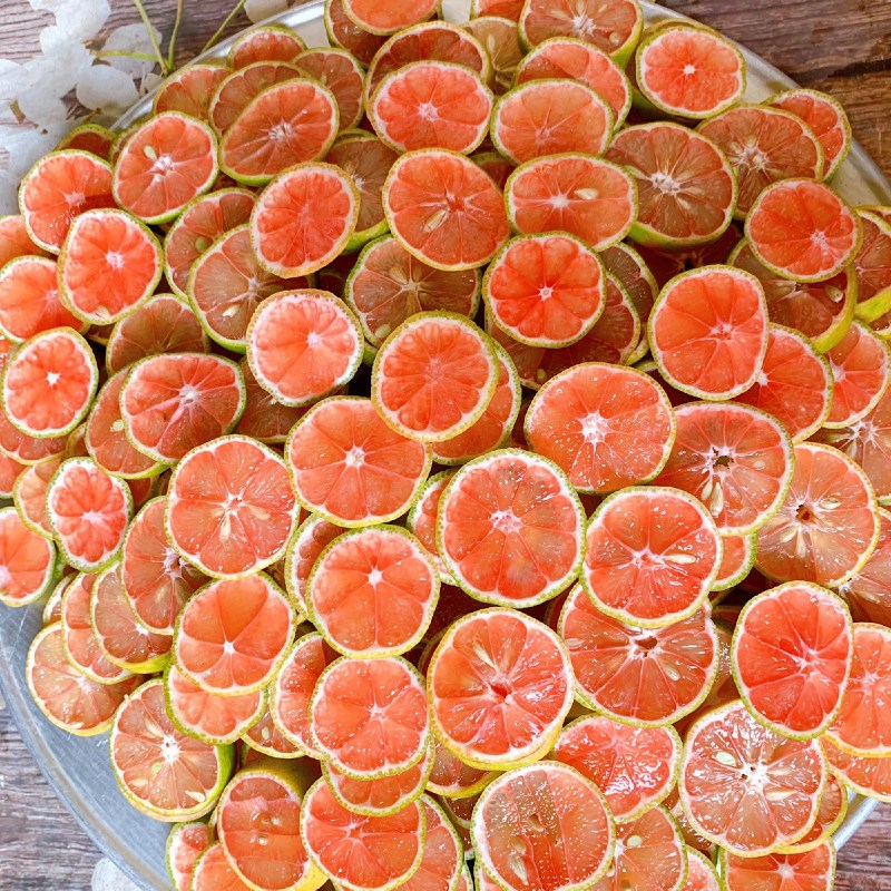 Bước 1 Sơ chế nguyên liệu Chanh đào mật ong (Công thức được chia sẻ từ người dùng)