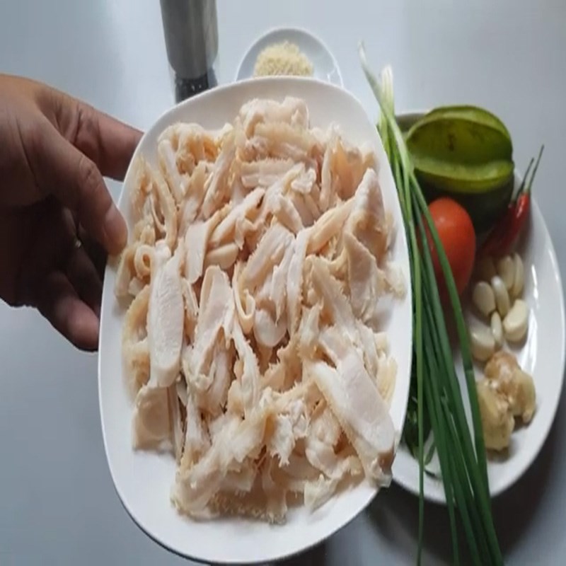 Bước 1 Sơ chế nguyên liệu Lòng bò xào khế
