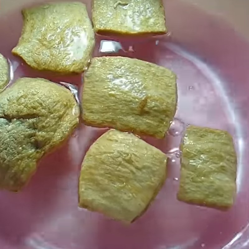 Bước 1 Sơ chế nguyên liệu Sườn non chay kho sả ớt