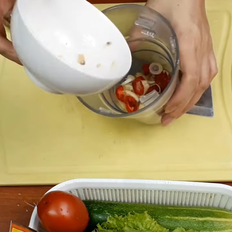 Bước 1 Sơ chế nguyên liệu Gà chiên ngũ vị hương mật ong