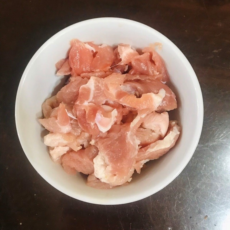 Bước 1 Sơ chế nguyên liệu Cải bẹ xanh xào thịt heo