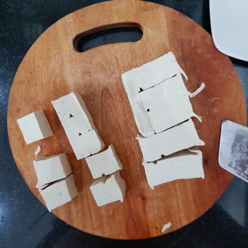 Bước 1 Sơ chế nguyên liệu Lẩu đuôi bò thuốc bắc bằng nồi áp suất