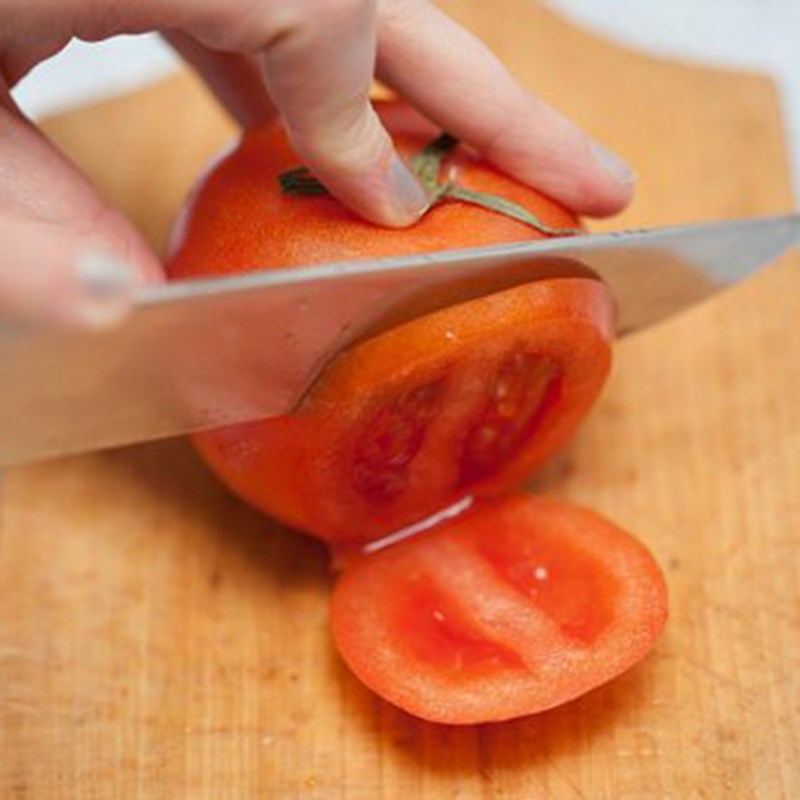 Bước 1 Sơ chế nguyên liệu Khô cá lóc sốt bơ tỏi