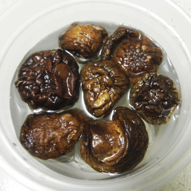 Bước 1 Sơ chế nguyên liệu Bún riêu chay