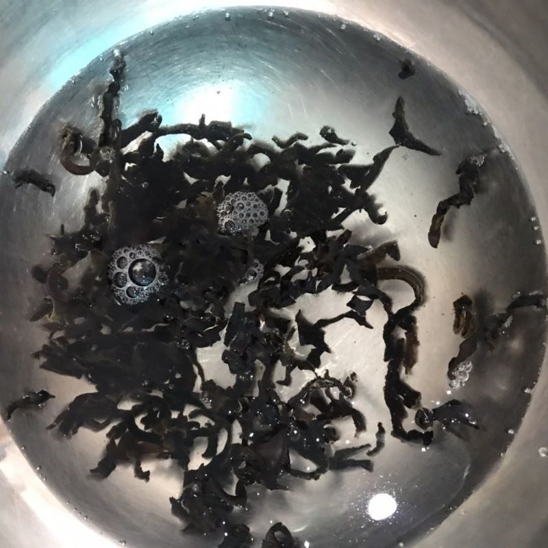 Bước 1 Sơ chế nguyên liệu Chả giò thịt heo khoai lang tím