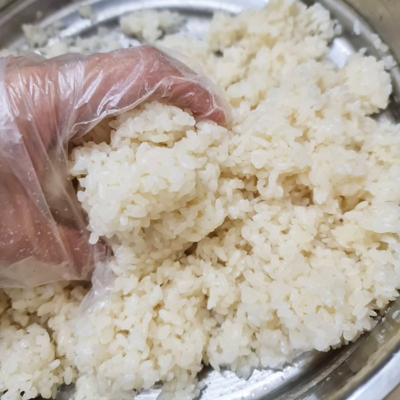 Bước 1 Sơ chế nguyên liệu Xôi xoài (công thức được chia sẻ từ người dùng)