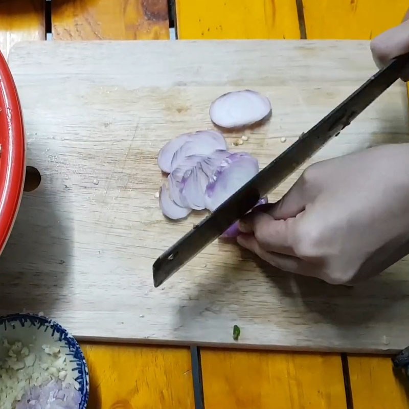 Bước 2 Sơ chế ớt chuông Bò xào ớt chuông