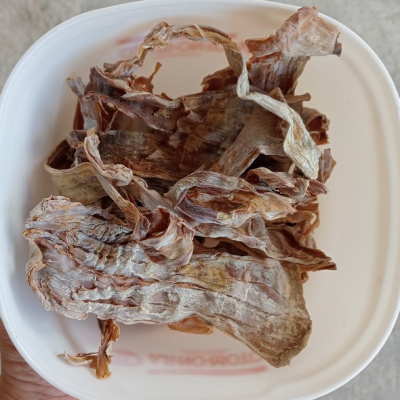 Bước 1 Sơ chế măng khô Bún măng gà