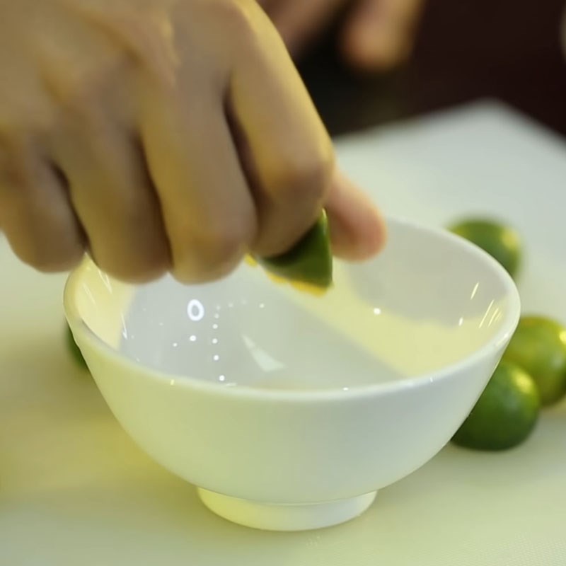 Bước 2 Sơ chế rau củ Gỏi ngó sen tai heo