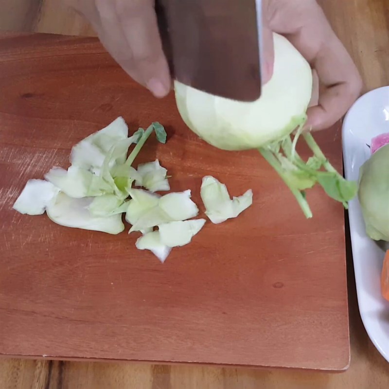 Bước 1 Sơ chế su hào Kim chi su hào