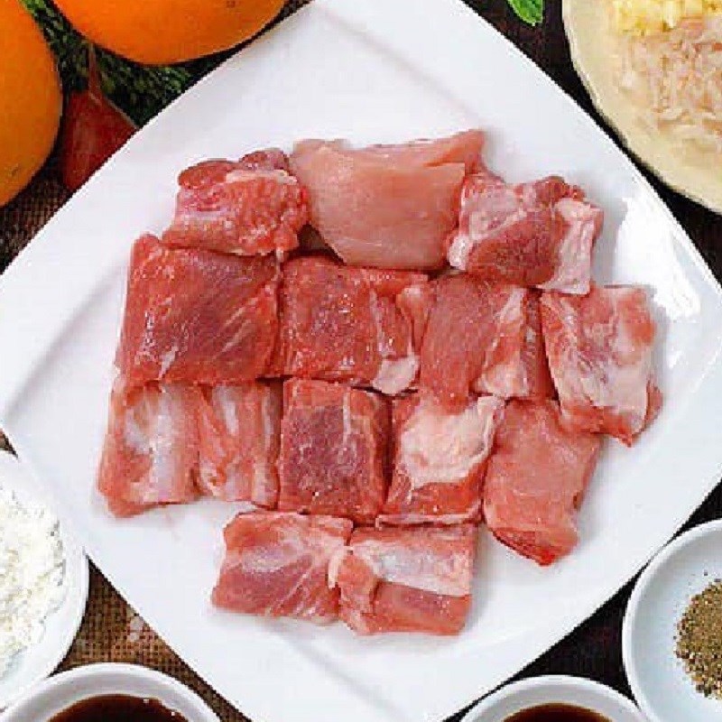 Bước 1 Sơ chế sườn heo Sườn sốt cam