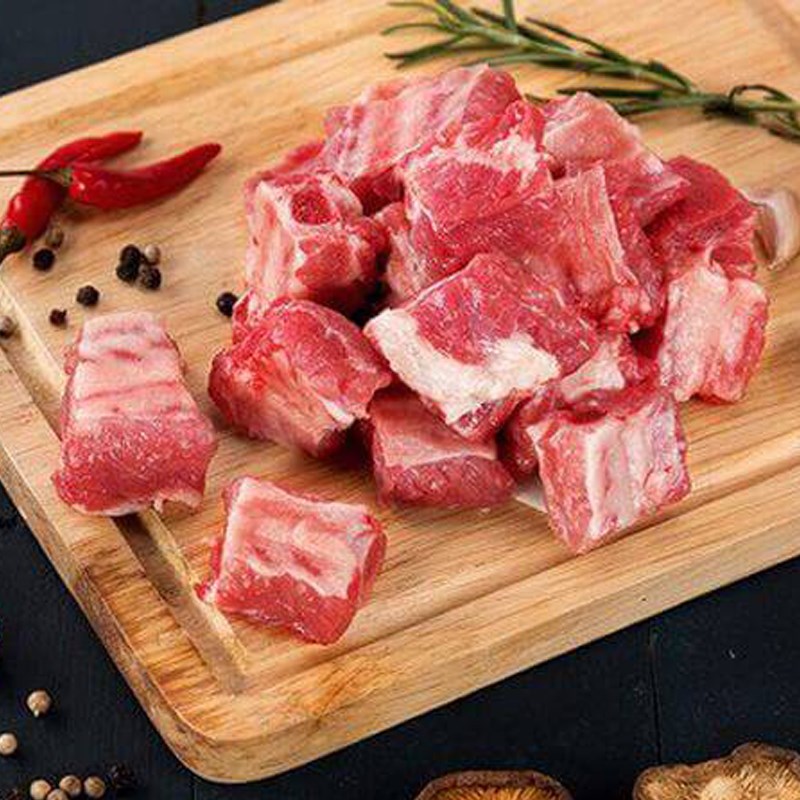 Bước 1 Sơ chế sườn non Canh nha đam nấu sườn