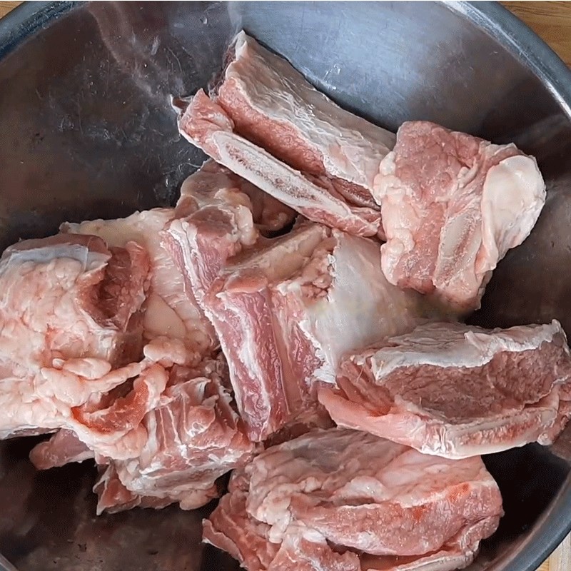 Bước 1 Sơ chế sườn bò Phở sườn bò