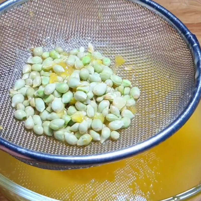 Bước 1 Sơ chế tắc Nước mắm tắc