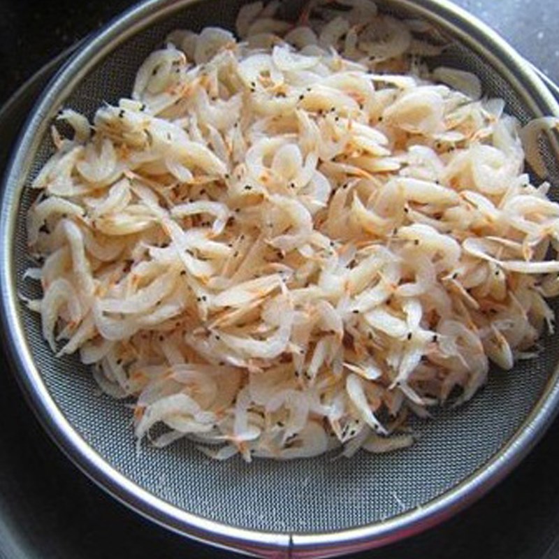 Bước 1 Sơ chế ruốc Mắm ruốc