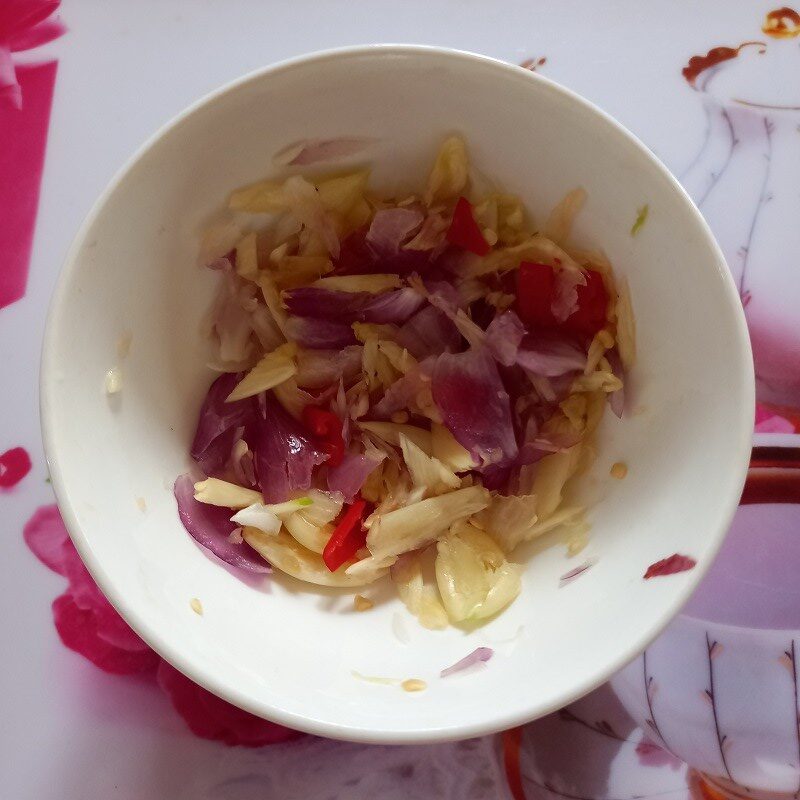 Bước 1 Sơ chế thịt gà Gà kho cà ri