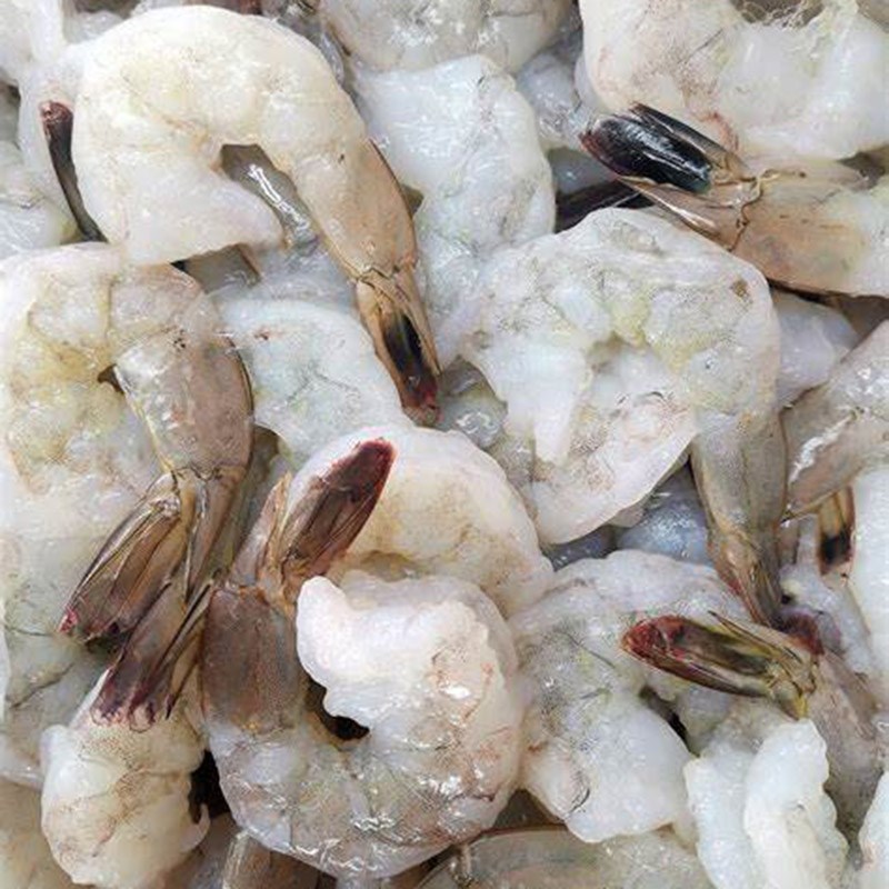 Bước 1 Sơ chế tôm Tôm rim lá quế