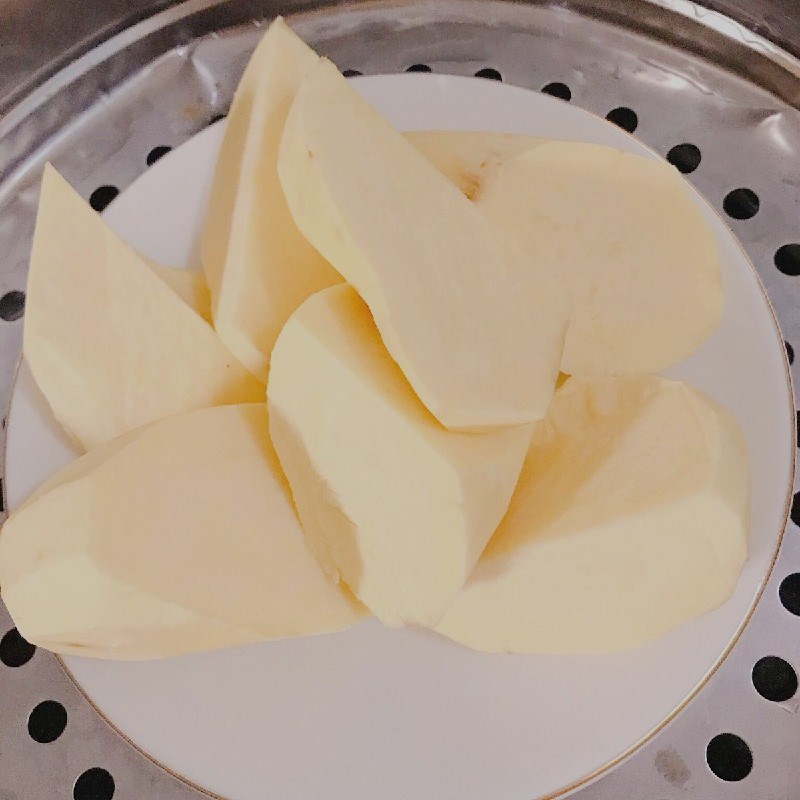 Bước 1 Sơ chế và hấp khoai Bánh khoai lang chiên phồng
