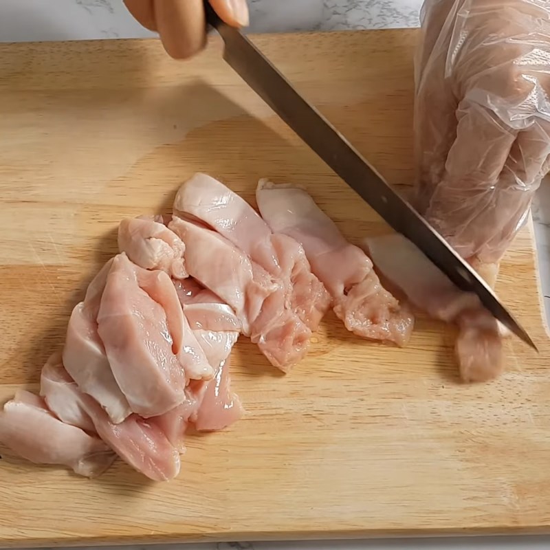 Bước 1 Sơ chế và ướp gà Gà chiên sả ớt với sả cọng