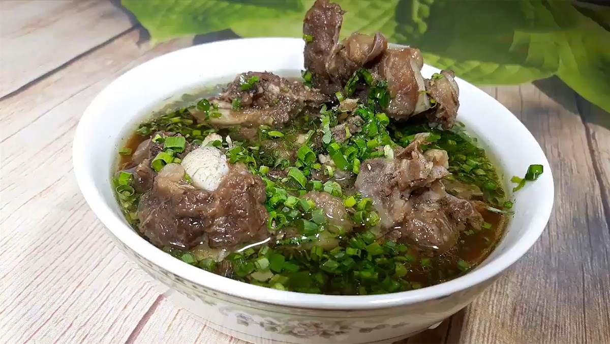 Sườn hầm nước tương