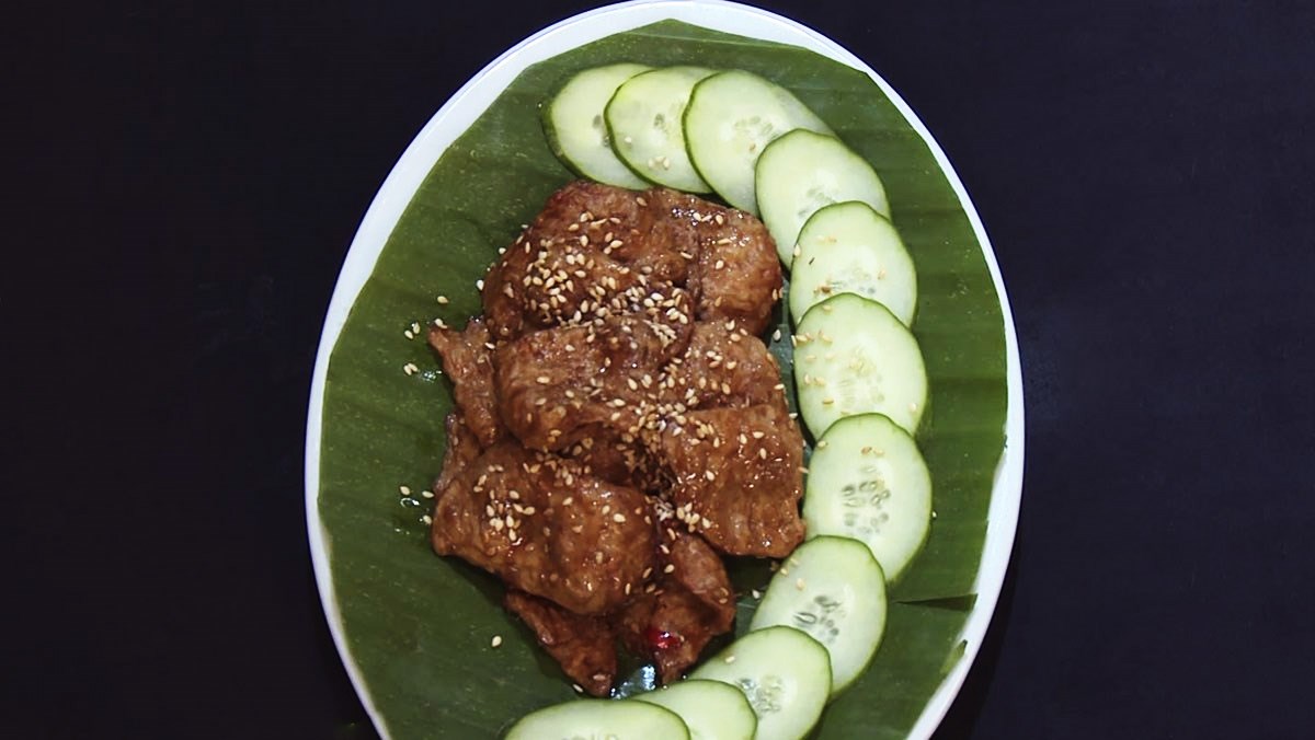 Sườn non chay nướng mè