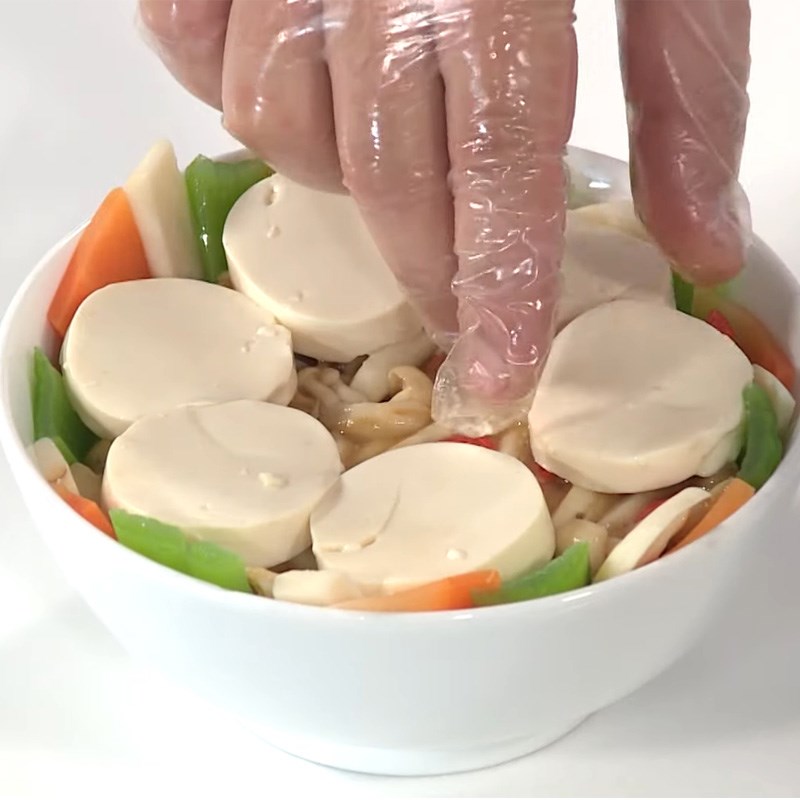 Bước 4 Tạo hình Nấm đùi gà hấp cải xanh