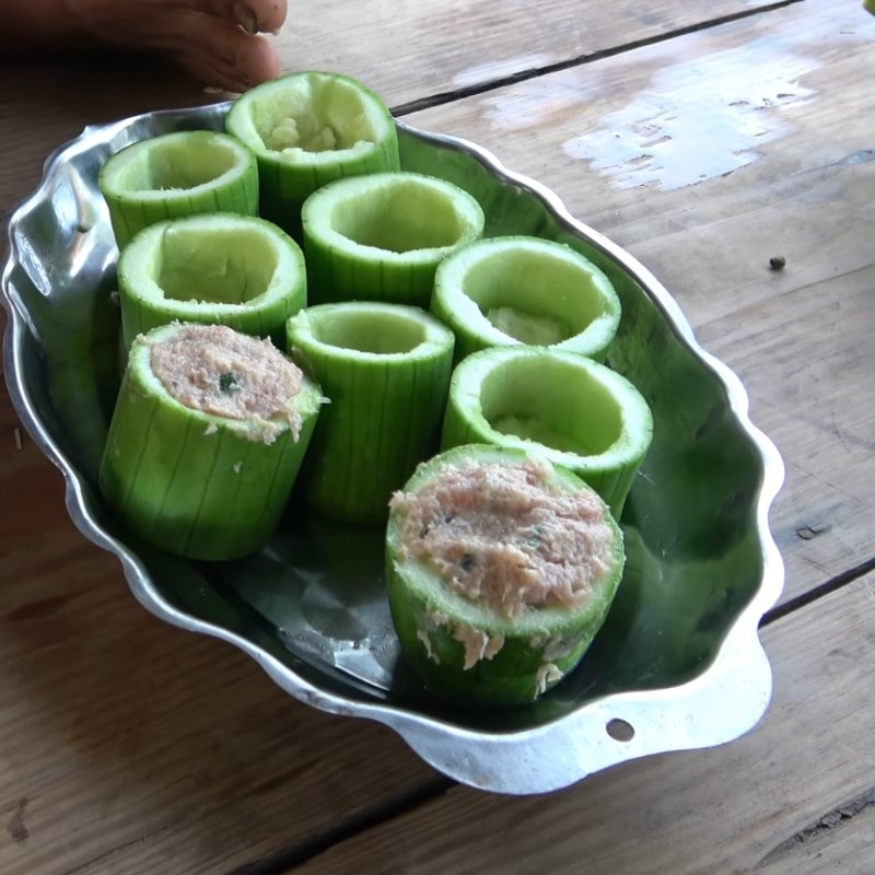 Bước 3 Tạo hình chả Chả cá thu hấp mướp