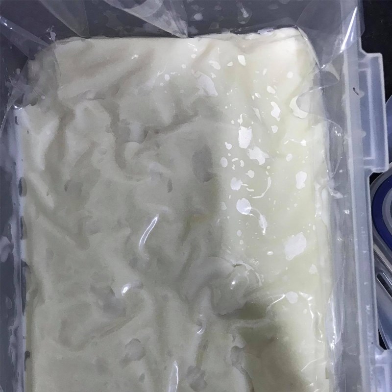 Bước 2 Tạo hình cho bánh Bánh sữa tươi chiên giòn