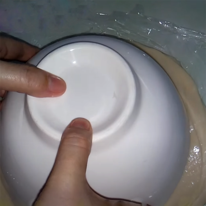 Bước 5 Tạo hình Vỏ bánh tráng cuốn chả giò bò bía - vỏ ram
