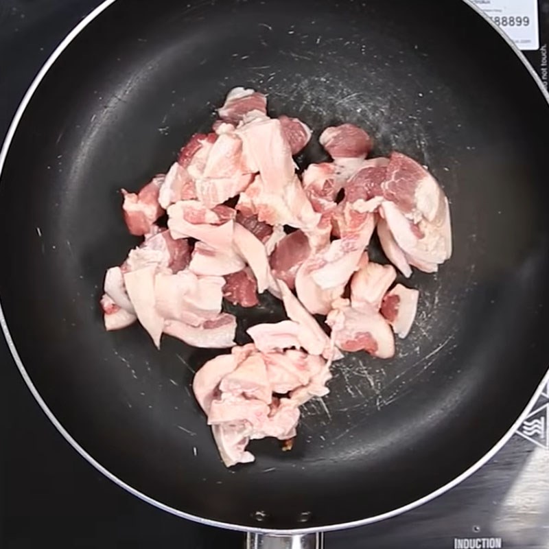 Bước 2 Thắng tóp mỡ Cá cơm khô rim thịt