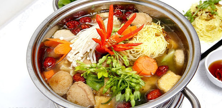 thanh dam bo mat cuoi tuan voi 2 mon lau nam chay thom ngon don gian va de lam 9 760x367 1