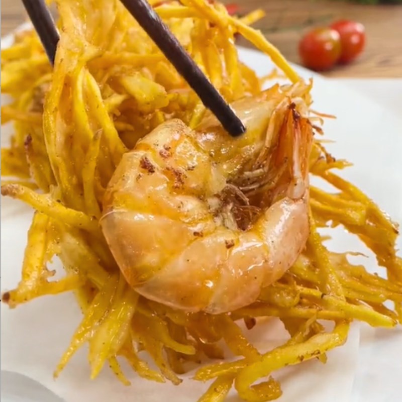 Bước 3 Thành phẩm Bánh tôm chiên Tây Hồ (Công thức được chia sẻ từ Tiktok Cách Nấu Ngon cùng Cách Nấu Ngon)