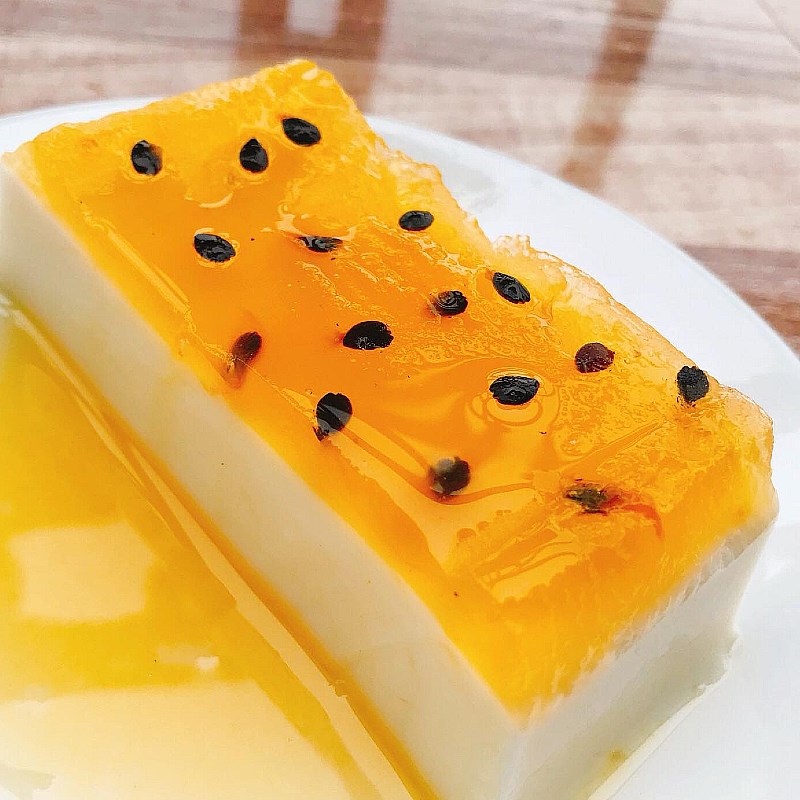 Bước 4 Thành phẩm panna cotta sữa chua thạch chanh dây