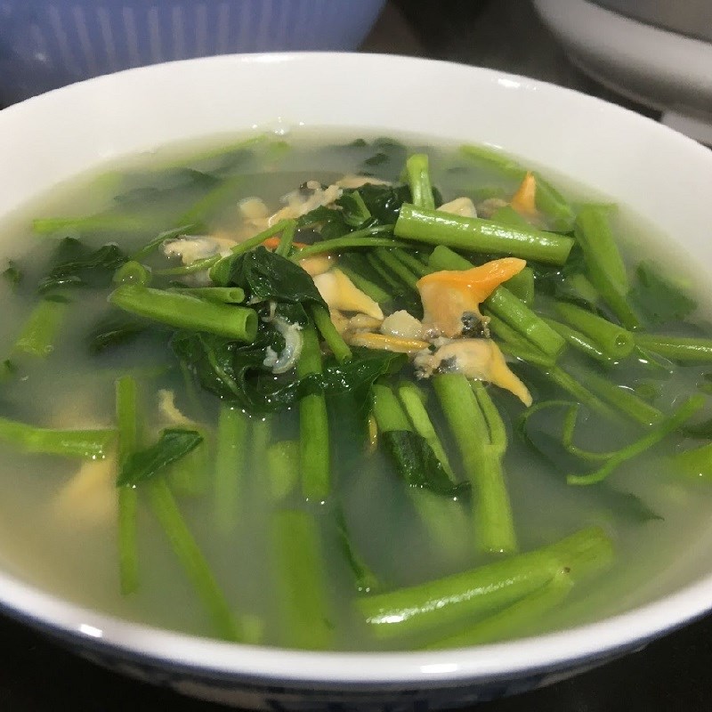 Bước 3 Thành phẩm Canh nghêu rau muống